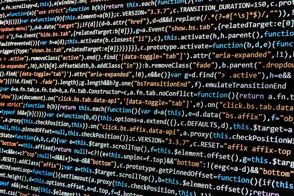 tela de computador com codigos de programacao